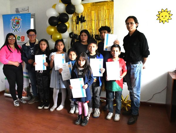 CLAUSURA DEL CURSO DE INGLES BASICO EN SOLANO